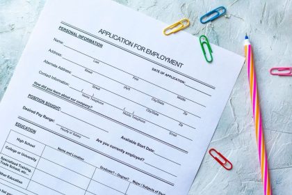 Common Mistakes to Avoid when Filling in the Z83 Form